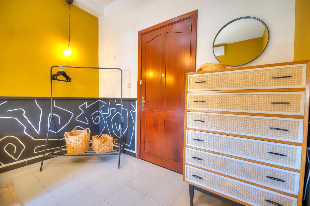 Beautifully Furnished Seafront 4 Bedrooms Goslm-4 Sliema Eksteriør bilde